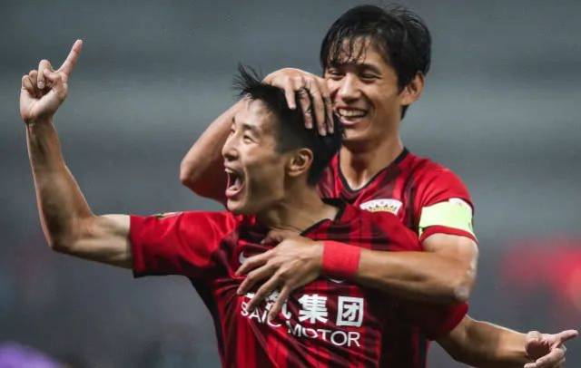 iG全员回归训练，Gala：我是自愿上班的