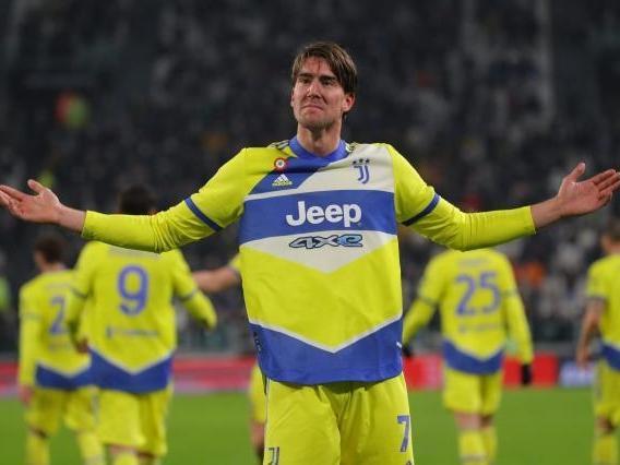 库里31分，字母哥34分！勇士大胜雄鹿！谁是赢球功臣？